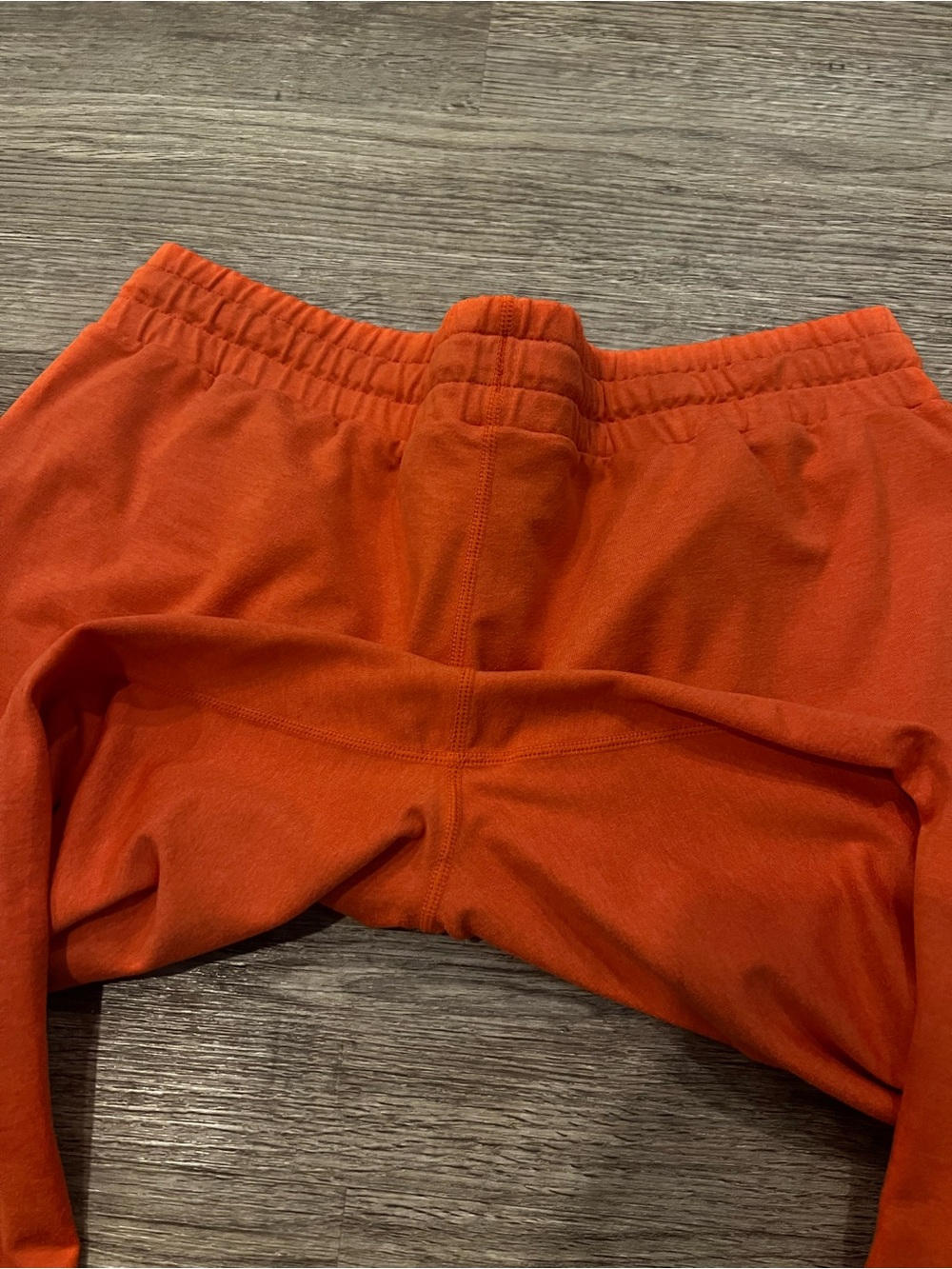 Vuori Women's Pull-On Performance Jogger Pants in Orange - Picture 5 of 6